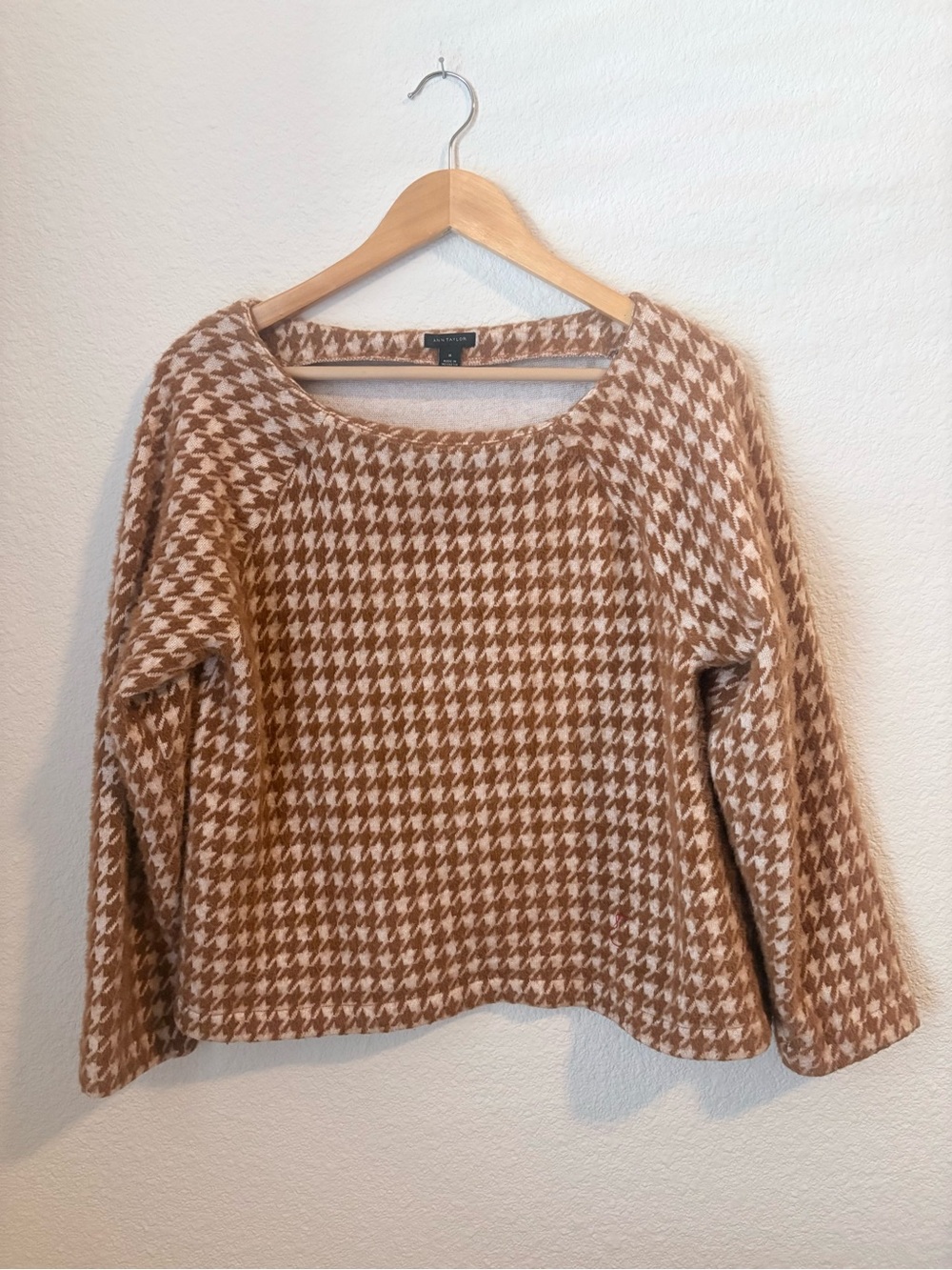 Anne Taylor Houndstooth Sweater